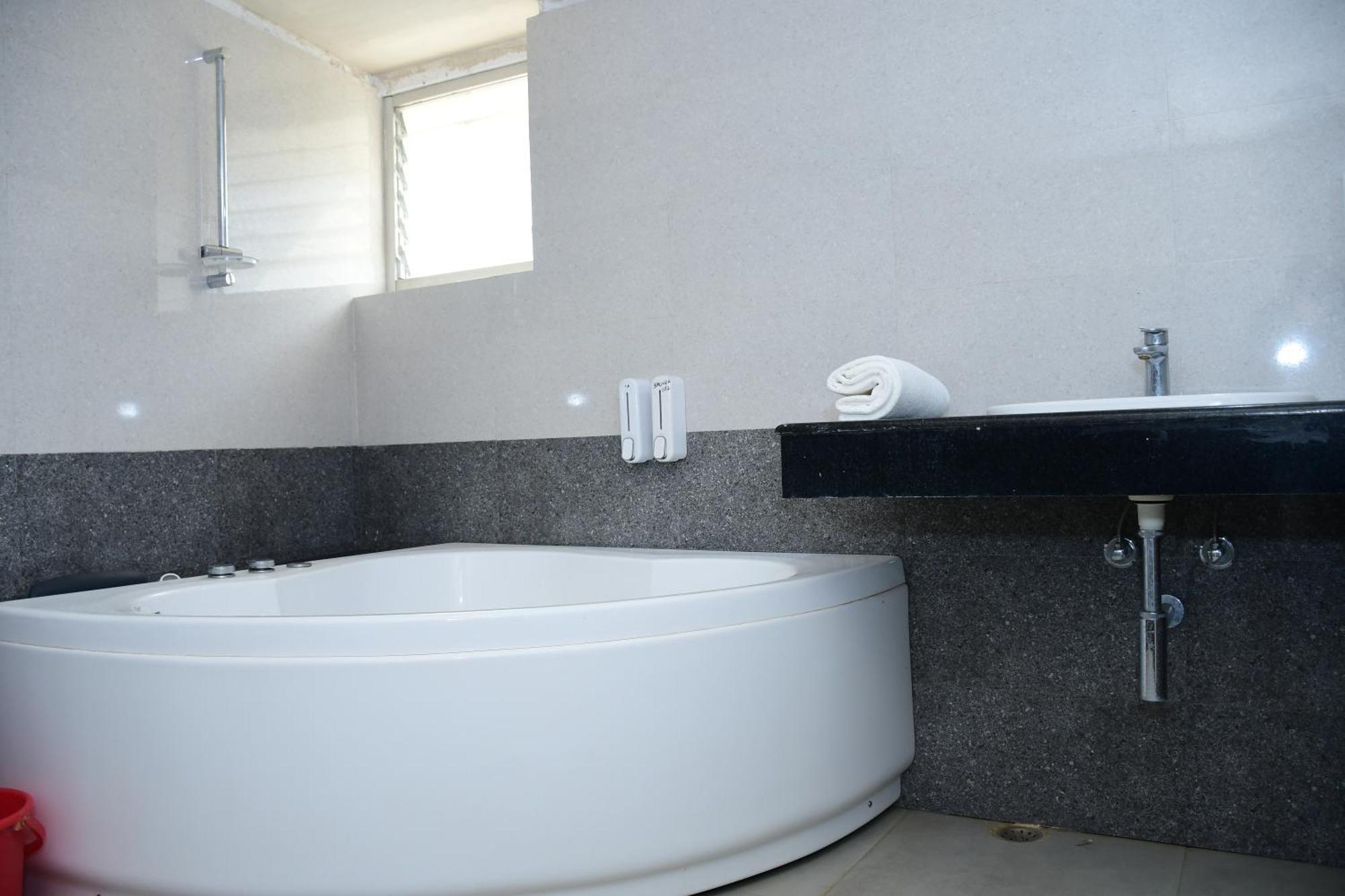 Hotel Dolphin Digha  Luaran gambar